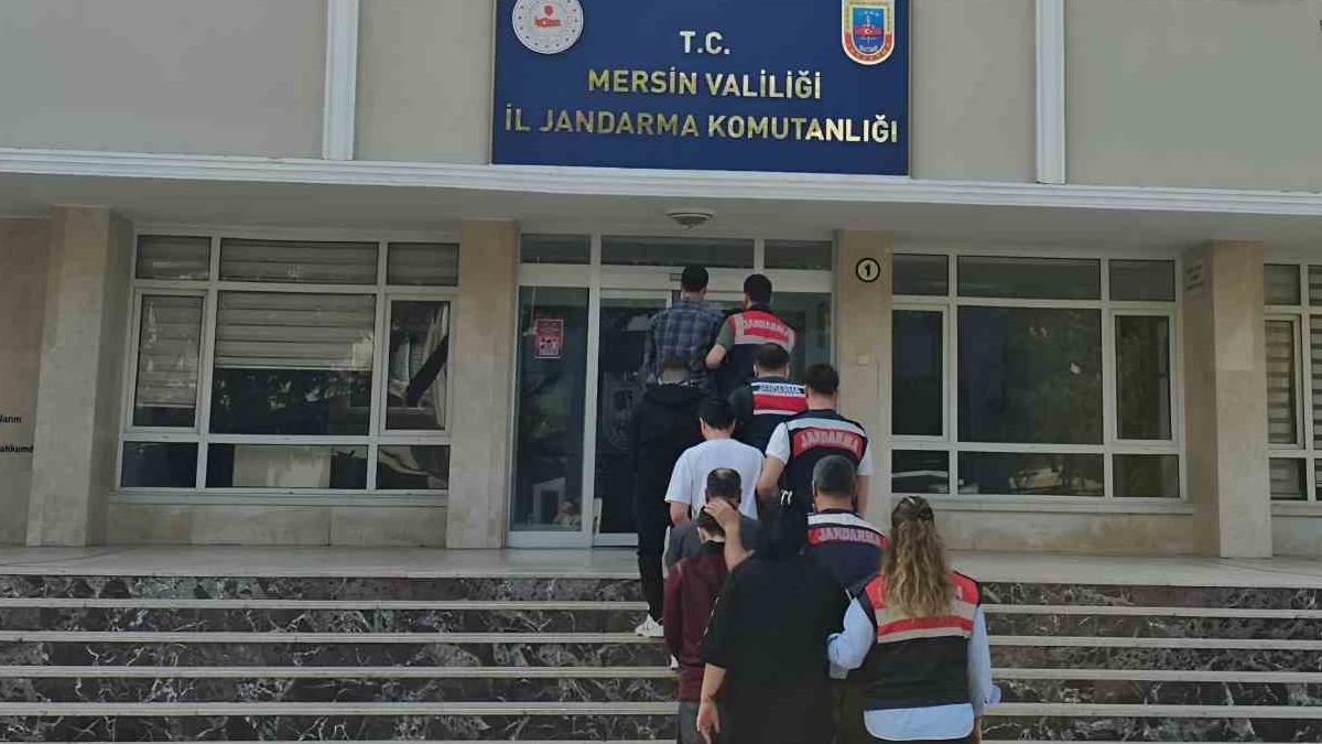 Mersin'de kişisel veri satan şebeke çökertildi