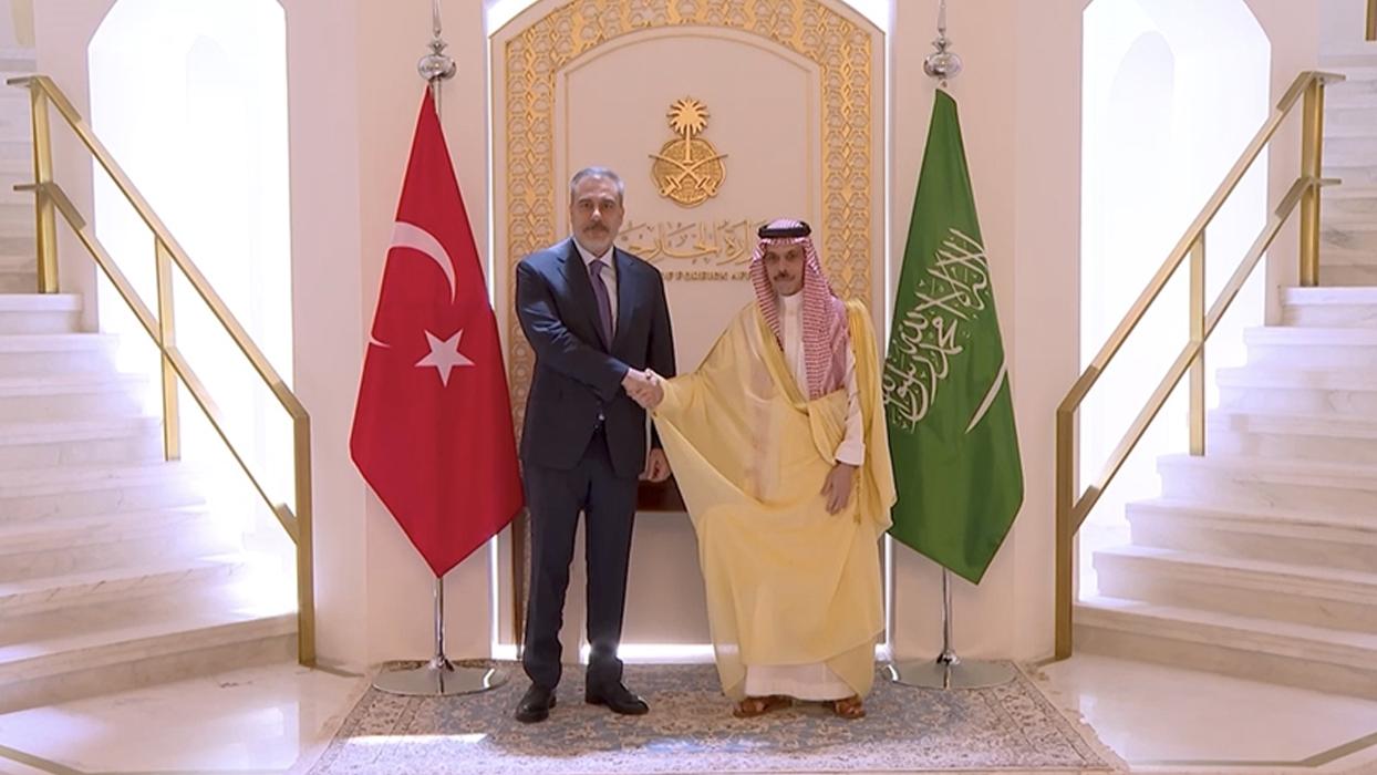 Bakan Fidan'dan Riyad'a üst düzey ziyaret