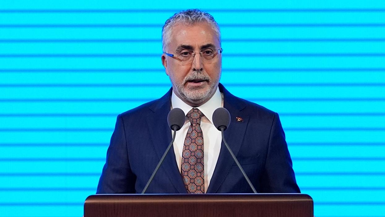 Bakan Işıkhan: İŞKUR Gençlik Programı ile gençlerin yanındayız