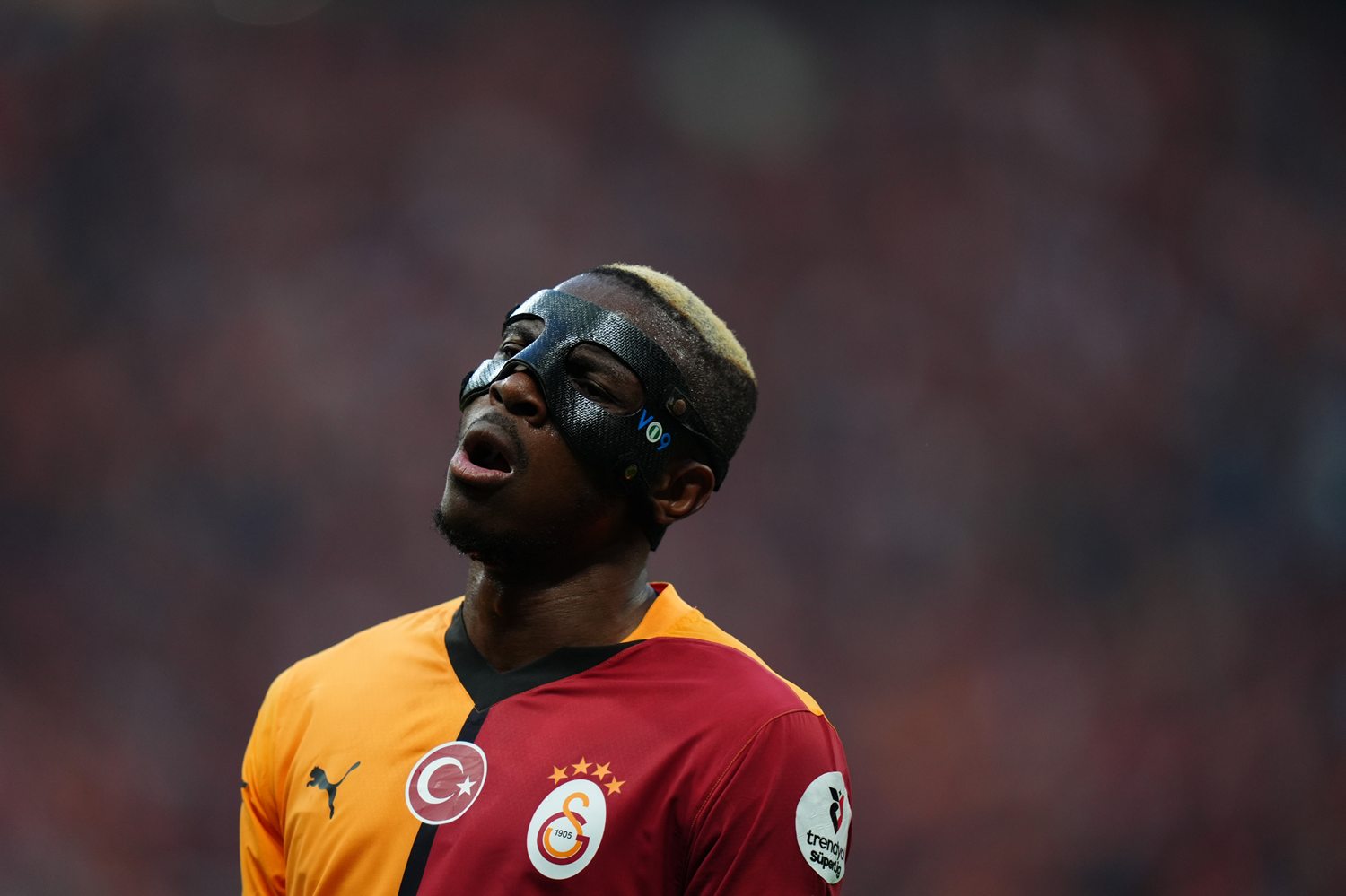 Galatasaray'da Victor Osimhen heyecanı! ''Galatasaray'da kalmaya yakınım''