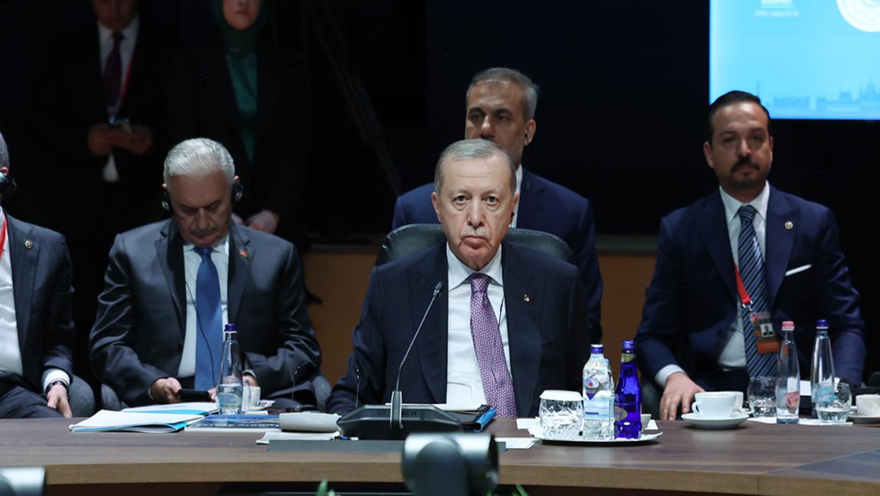 Cumhurbaşkanı Erdoğan: Gazze'deki trajediler bizlere sınır ötesini düşünmemiz gerektiğini hatırlatıyor