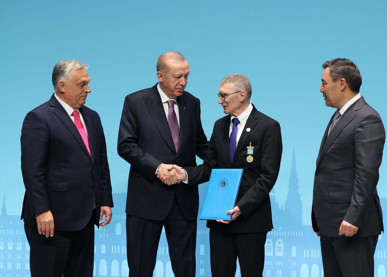 Prof. Dr. Aziz Sancar'a ''Ali Şir Nevai Uluslararası Ödülü'' verildi