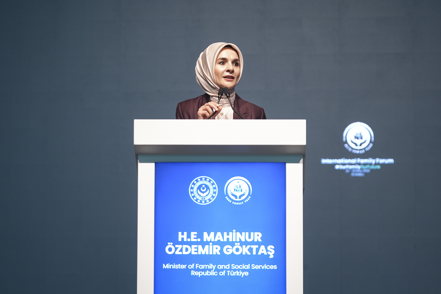 Aile Bakanı Göktaş: Uluslararası düzeyde güçlü bir aile diplomasisi geliştirilmeli