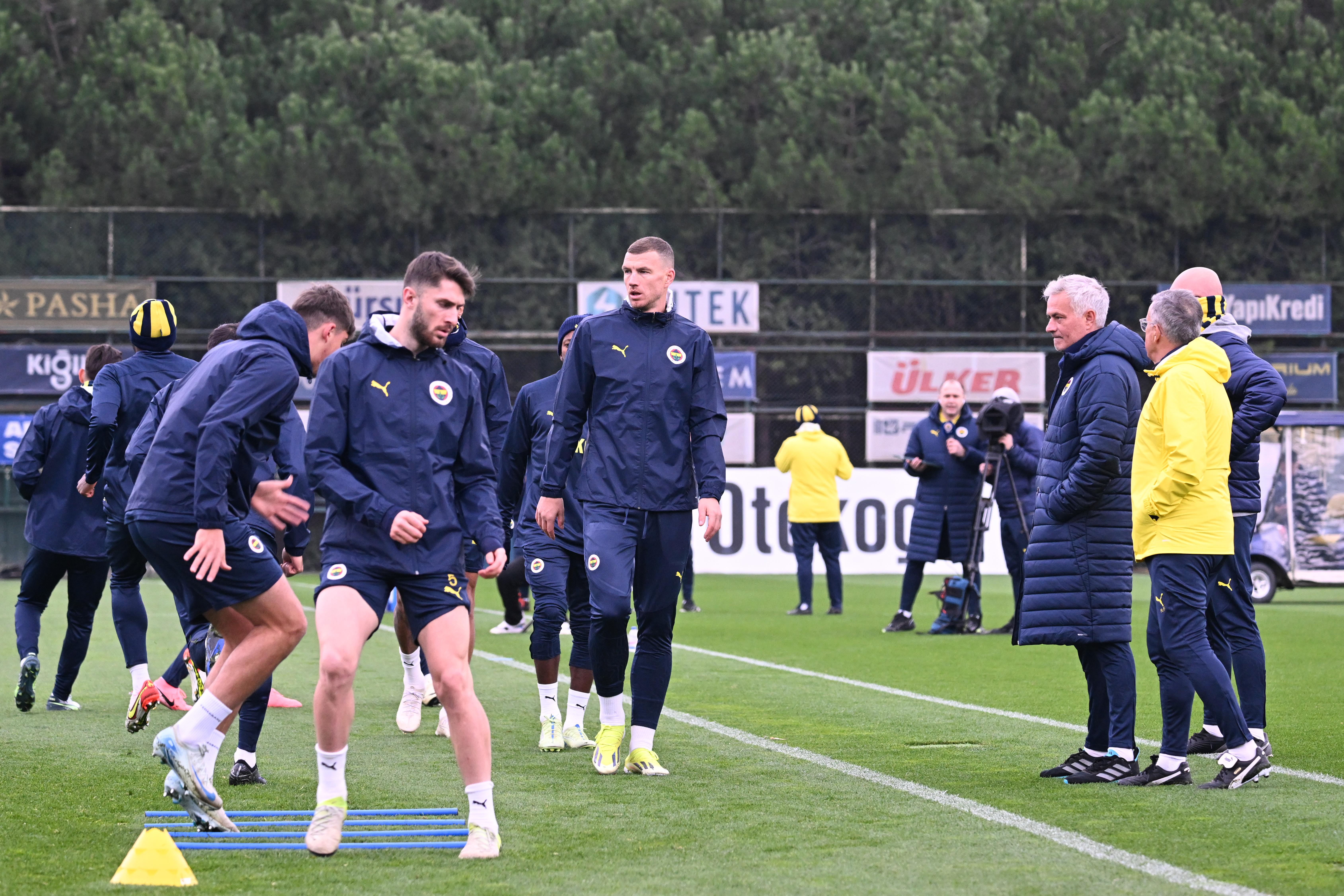 Fenerbahçe, Hatayspor maçı için hazırlıklarını sürdürüyor