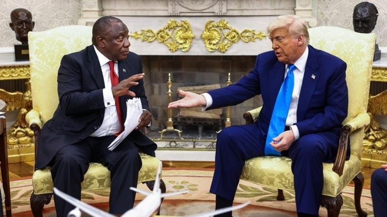Trump ile Ramaphosa'nın görüşmesine "beyaz çiftçilere soykırım" iddiası damga vurdu