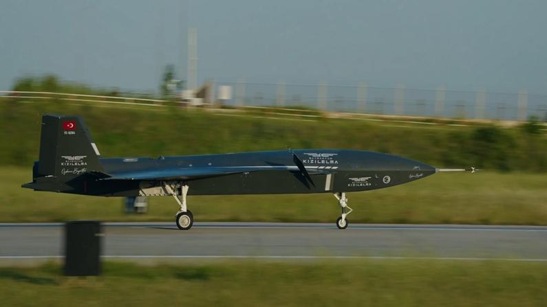 Baykar KIZILELMA'dan Kalkışlı Aerodinamik Sistem Testi başarıyla sonuçlandı!