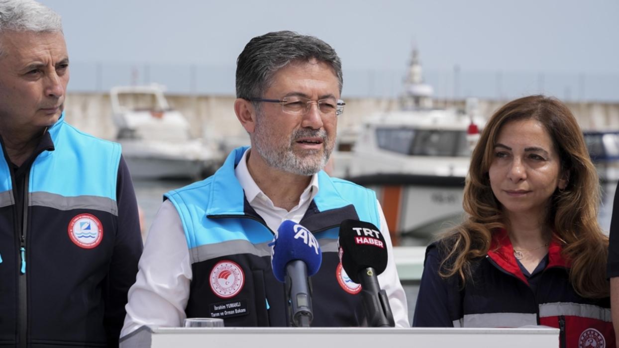 Bakan Yumaklı: Küçük ölçekli balıkçı gemilerine son 7 yıldır destek veriyoruz