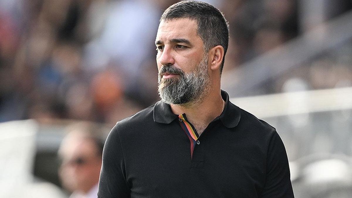Arda Turan'ın yeni adresi belli oldu: 2 yıllık sözleşme imzalandı