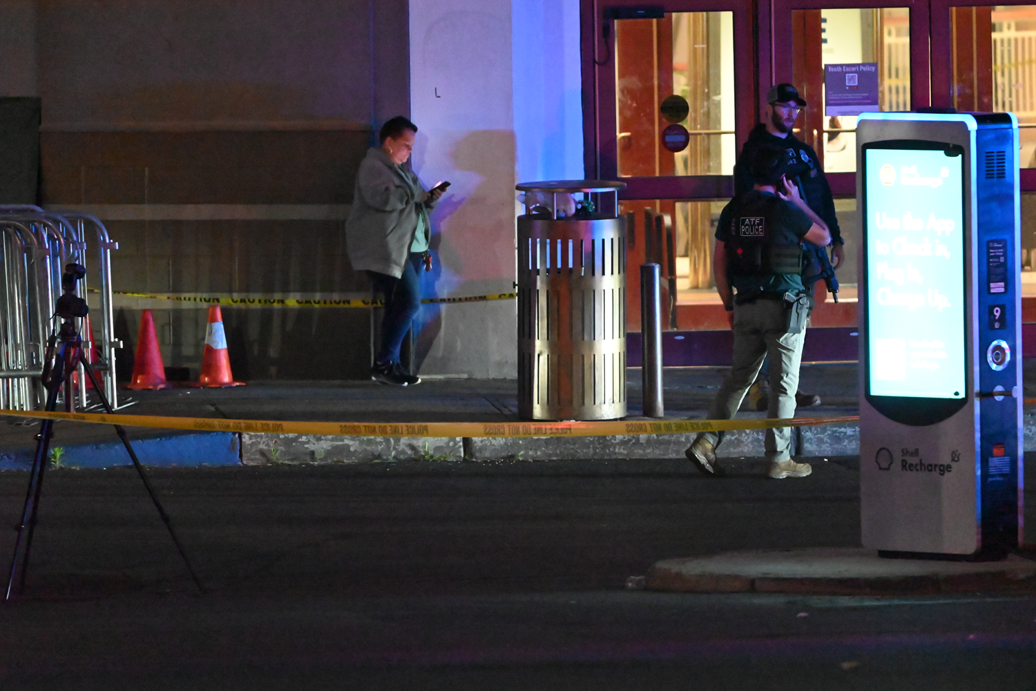 Connecticut'ta alışveriş merkezinde silahlı saldırı: 5 yaralı