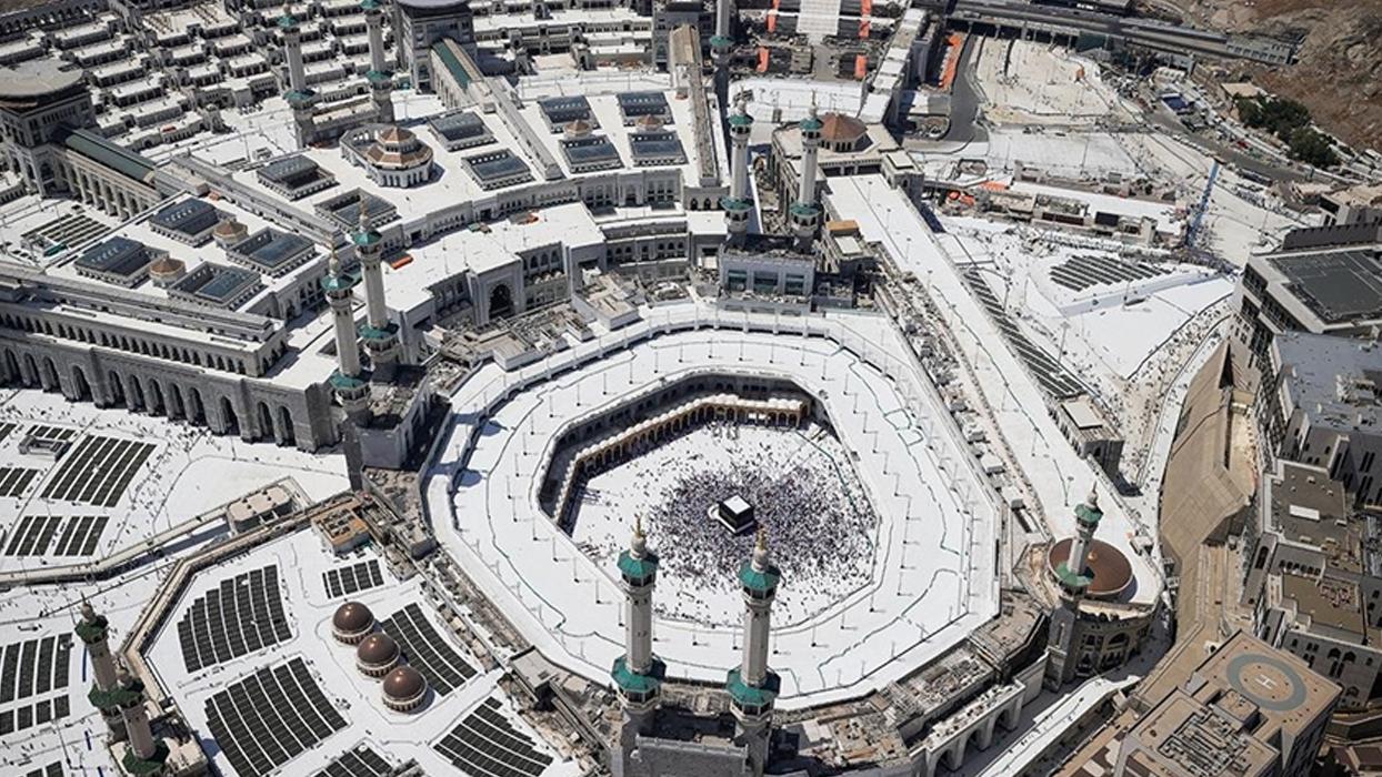 Kabe, Kraliyet Saat Kulesi'nden böyle görüntülendi