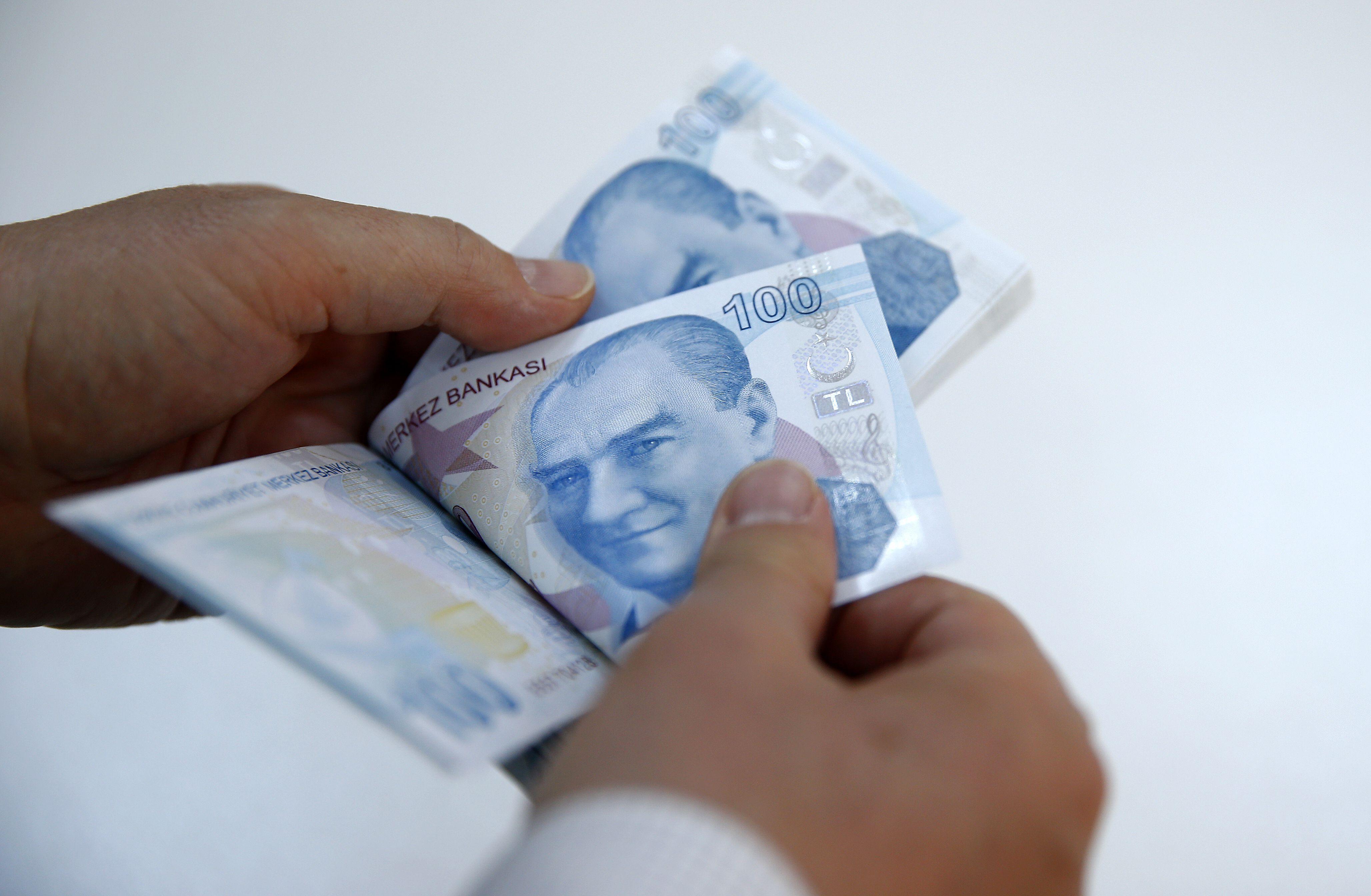 Bayram ikramiyesi ne zaman, hangi gün yatırılacak? SSK Bağ-Kur emekli bayram ikramiyesi ödeme tarihleri