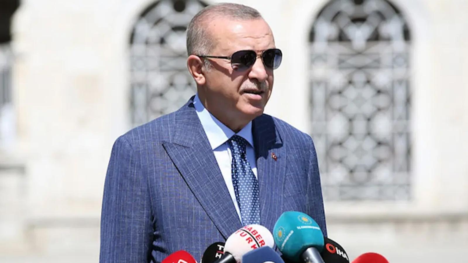 Cumhurbaşkanı Erdoğan, cuma namazını Mimar Sinan Camisi'nde kıldı