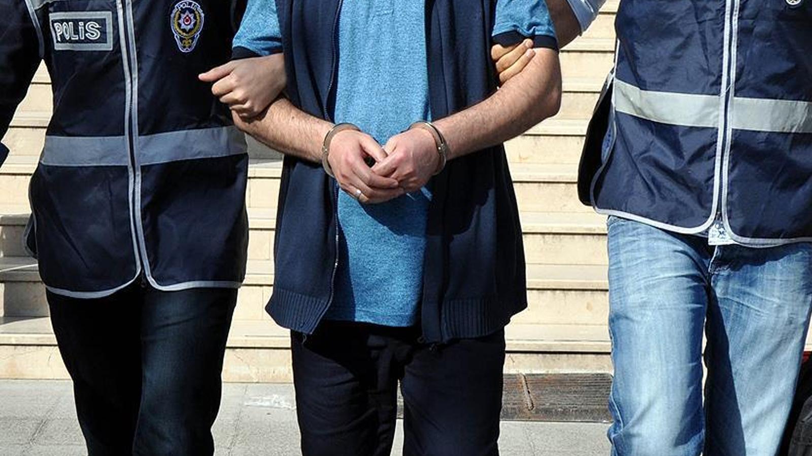 İzmir'de terör propagandası yapan 4 şüpheli gözaltına alındı