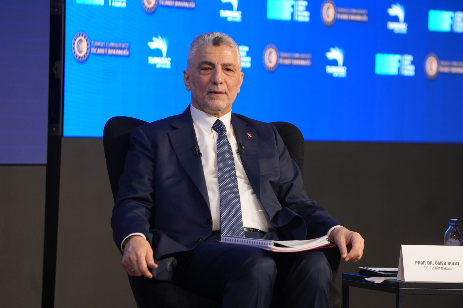 Ticaret Bakanı Bolat: Türkiye ekonomisi 19 çeyrek üst üste büyüme grafiği çiziyor
