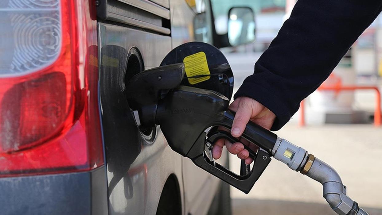 Araç sahiplerine müjde! LPG ve motorinde indirim geliyor