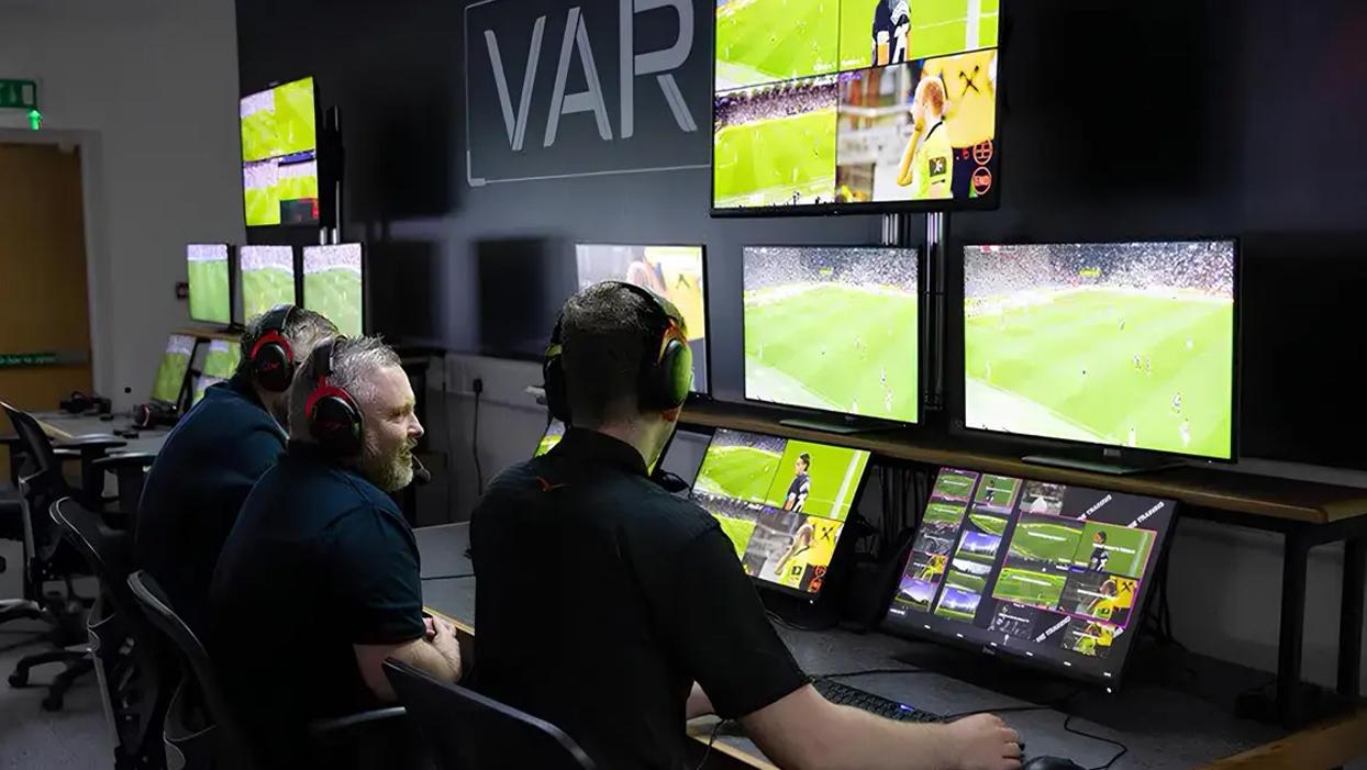 Süper Lig: Portekizli hakemler VAR odasında en çok görev yapanlar oldu
