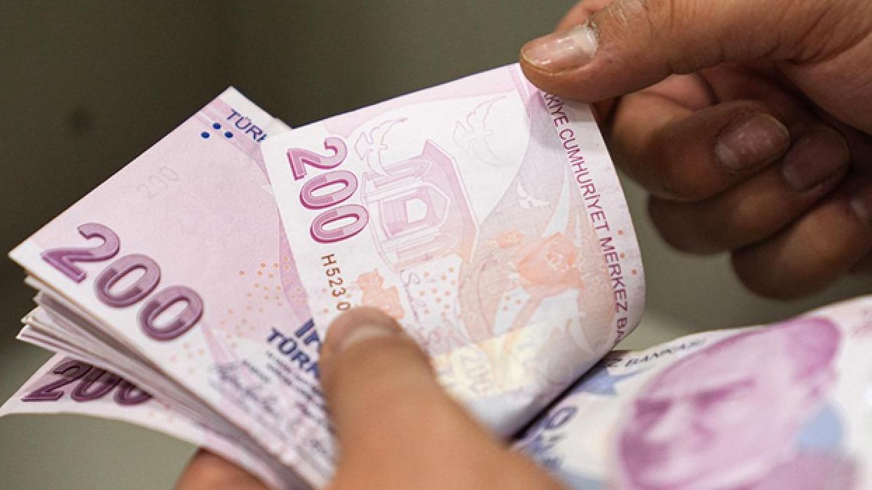 Emeklilere 57,4 milyar lira bayram ikramiyesi ödendi