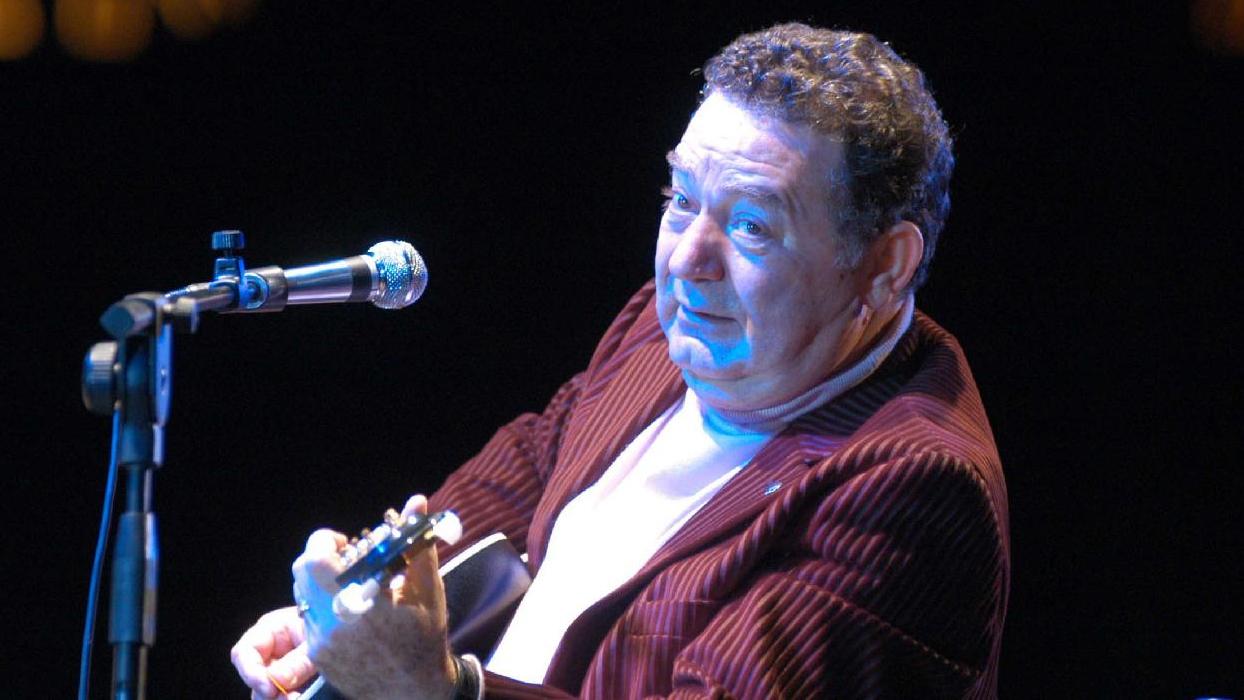 Kayahan için bir gece, bir orkestra, bir vefa... Şarkılarla anılacak