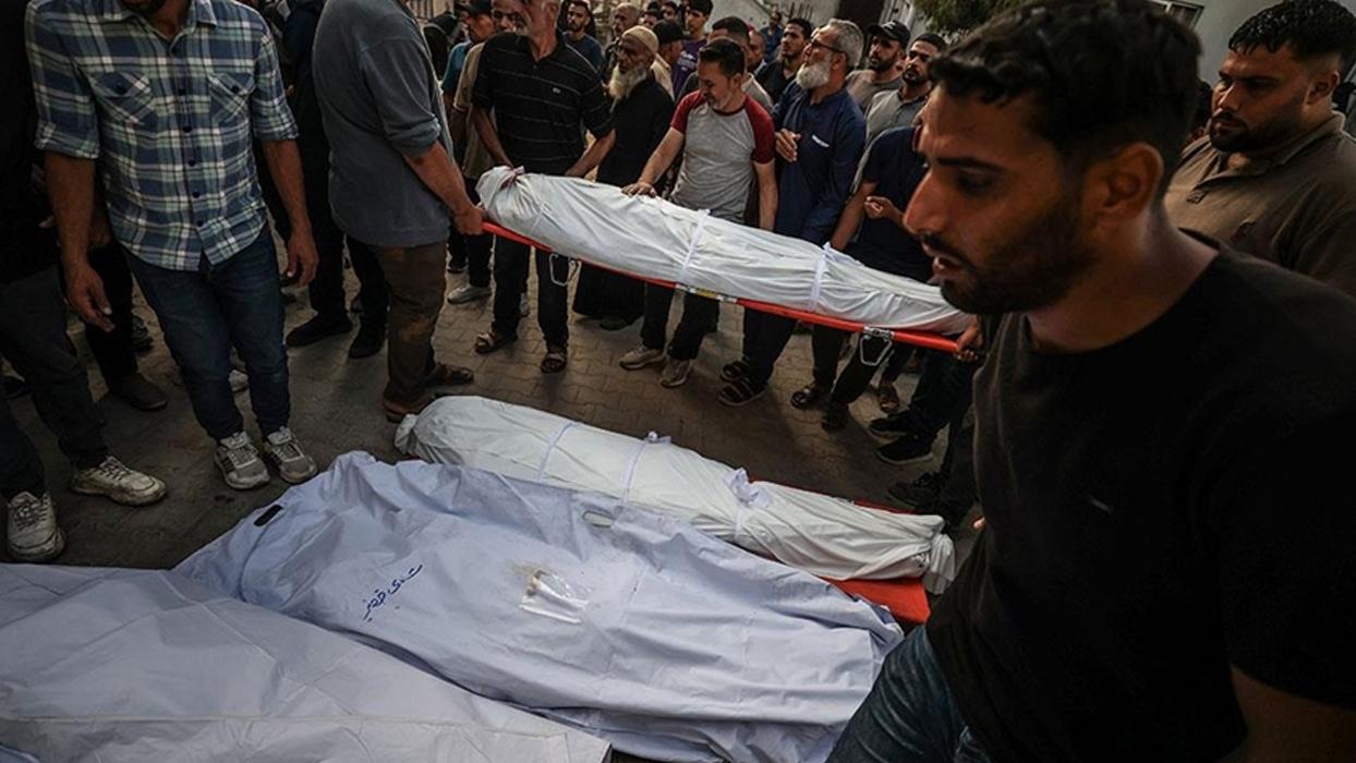 İsrail'in Gazze'ye bayramın ikinci gününde düzenlediği saldırılarda 33 Filistinli şehit oldu
