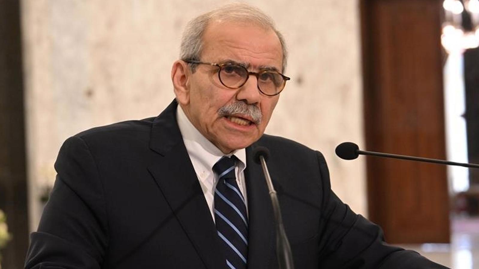 500'den fazla silah deposuna el koydular!