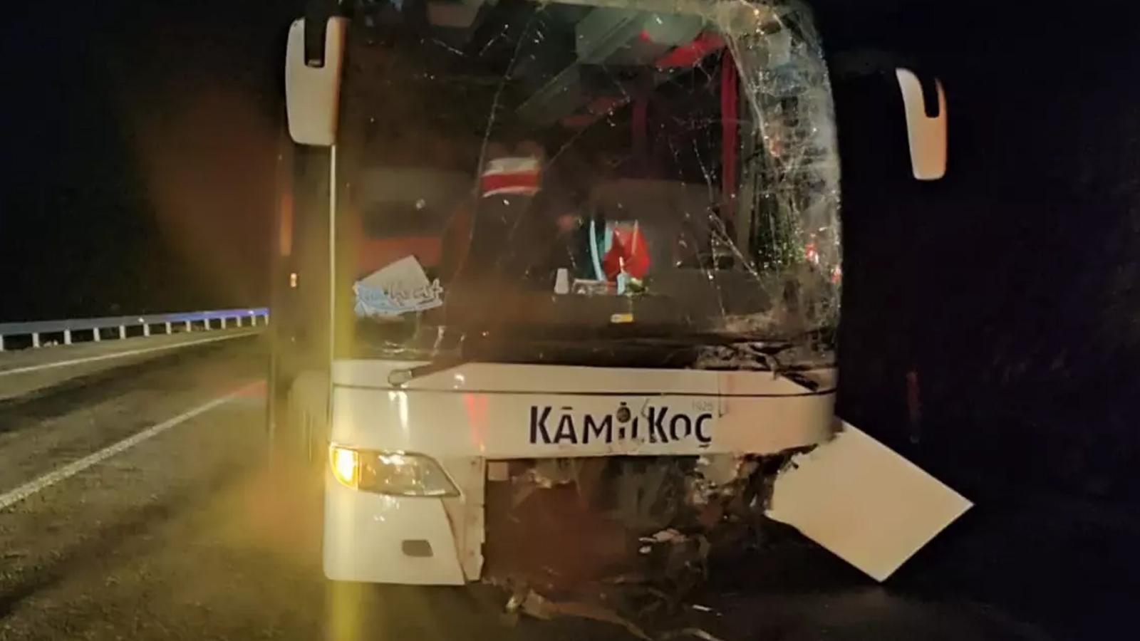 Derebucak'ta korkunç kaza: 1 ölü, 8 yaralı!