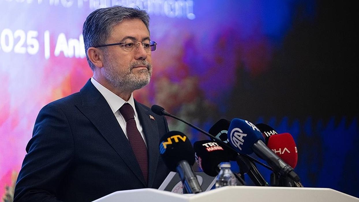 Bakan Yumaklı: Orman yangınlarına müdahale süresi 40 dakikadan 11 dakikaya düştü