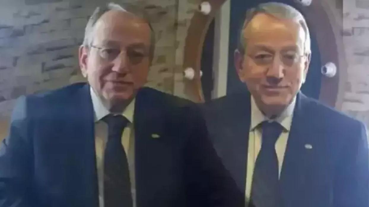 Sanatçı Mehmet Erenler'den acı haber!
