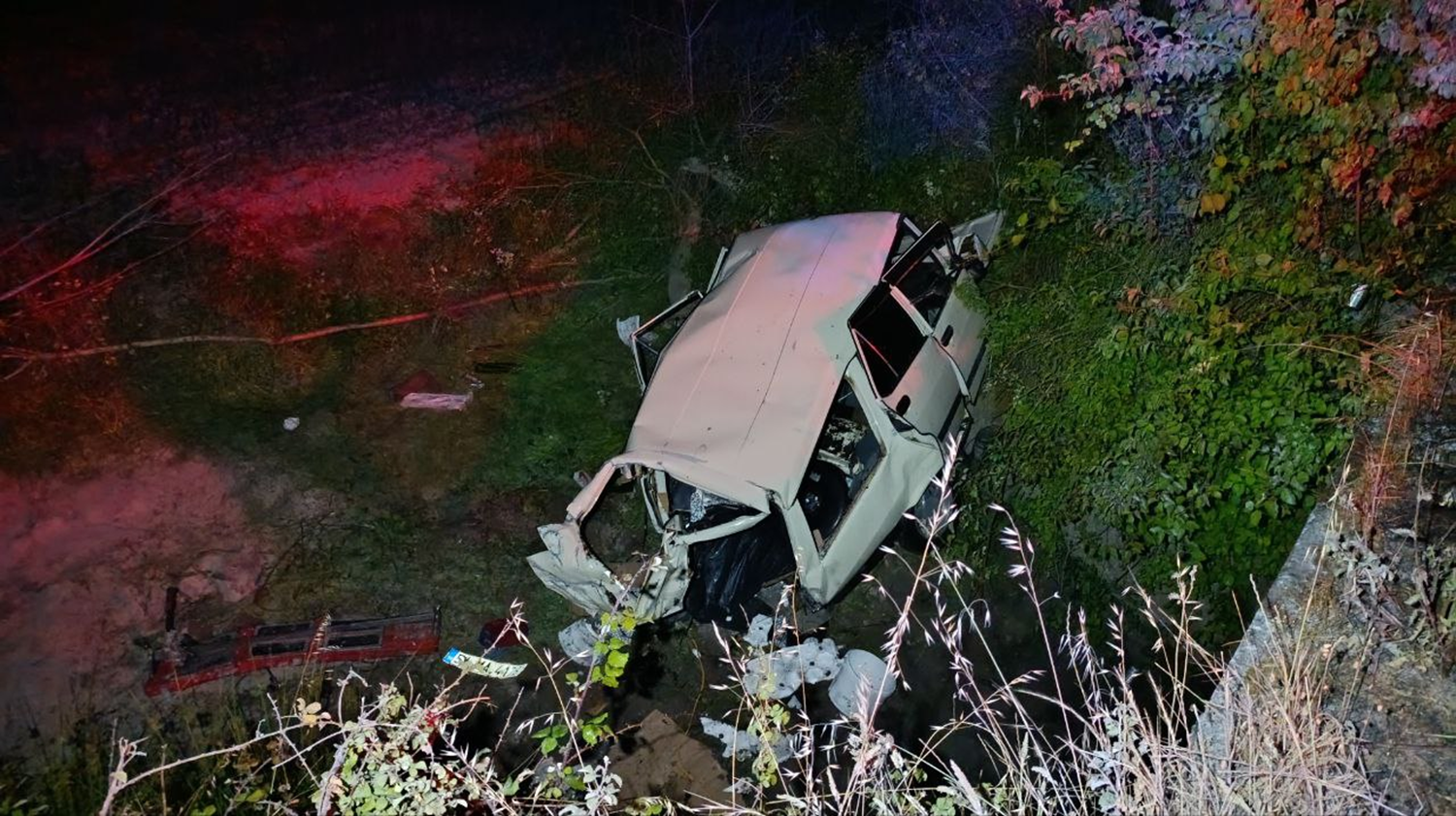 Karasu'da meydana gelen motosiklet ve otomobil kazasında 1 ölü, 3 yaralı