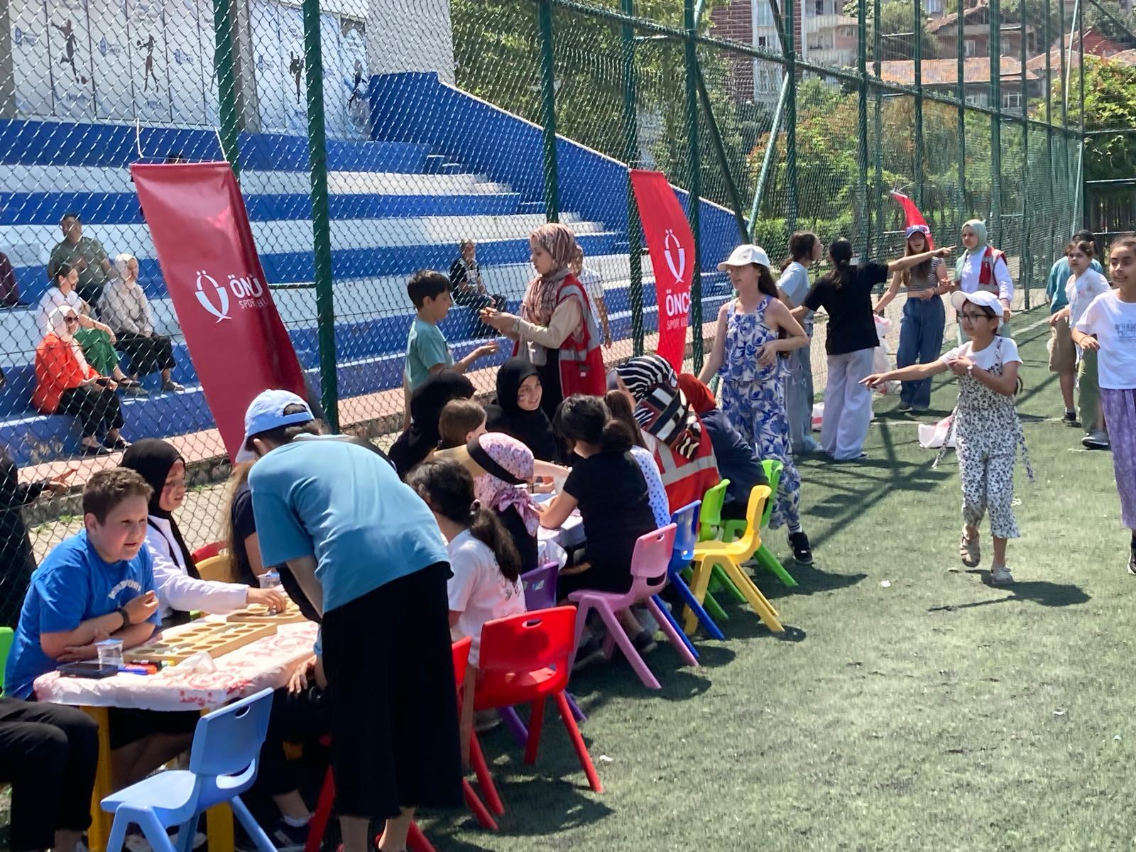 Yaz Neşesi Şenliği, Eyüpsultan'daki imam hatipleri buluşturdu