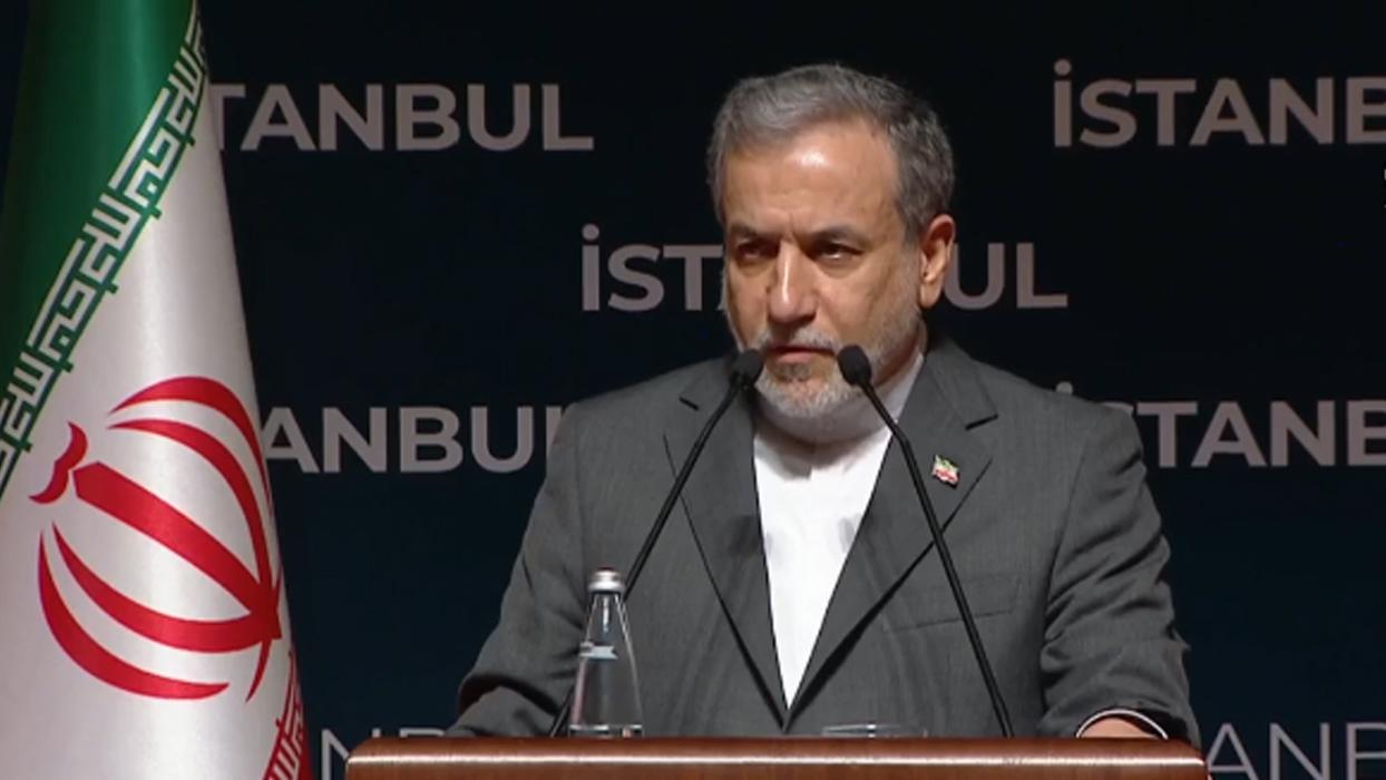 İran Dışişleri Bakanı Arakçi: İran'ı ABD askeri saldırganlığına ve İsrail'in saldırılarına karşı koruyacağız