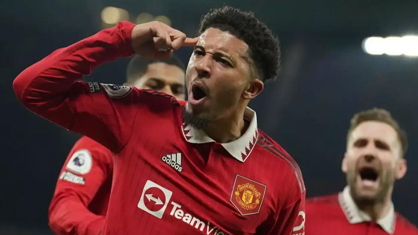 Fenerbahçe, Jadon Sancho için Juventus ile yarışıyor