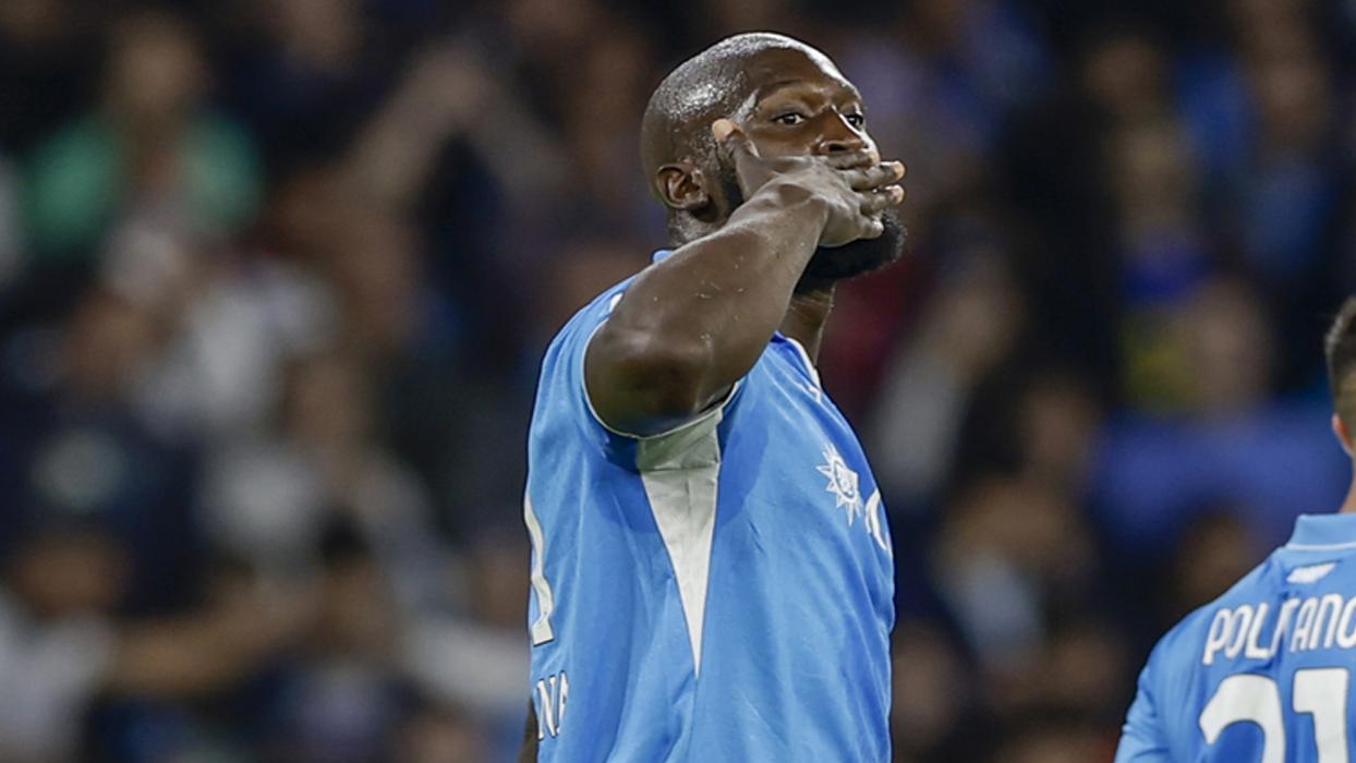 Romelu Lukaku: Futbolda dinlenme-periyot sistemi NBA'den esinlenmeli