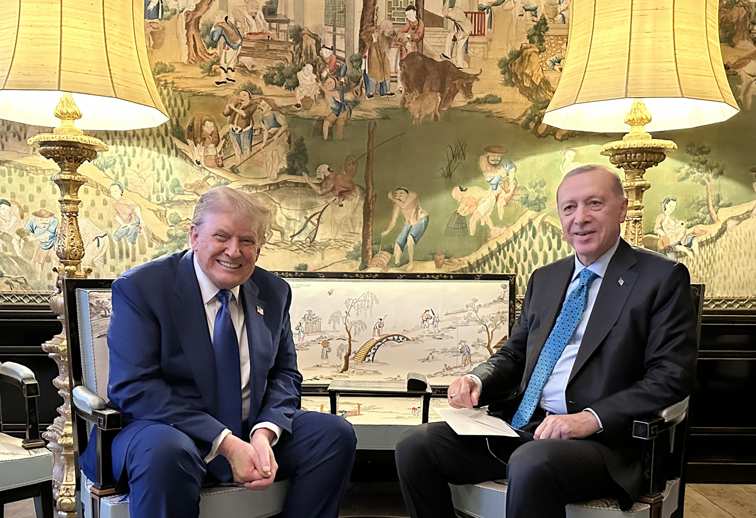Cumhurbaşkanı Erdoğan ve ABD Başkanı Trump, savunma sanayii iş birliğini geliştirmek için görüştü