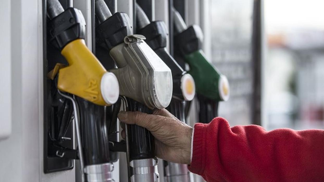 Orta Doğu ateşkesi brent petrol fiyatlarını düşürdü, akaryakıt fiyatları indirime geçti