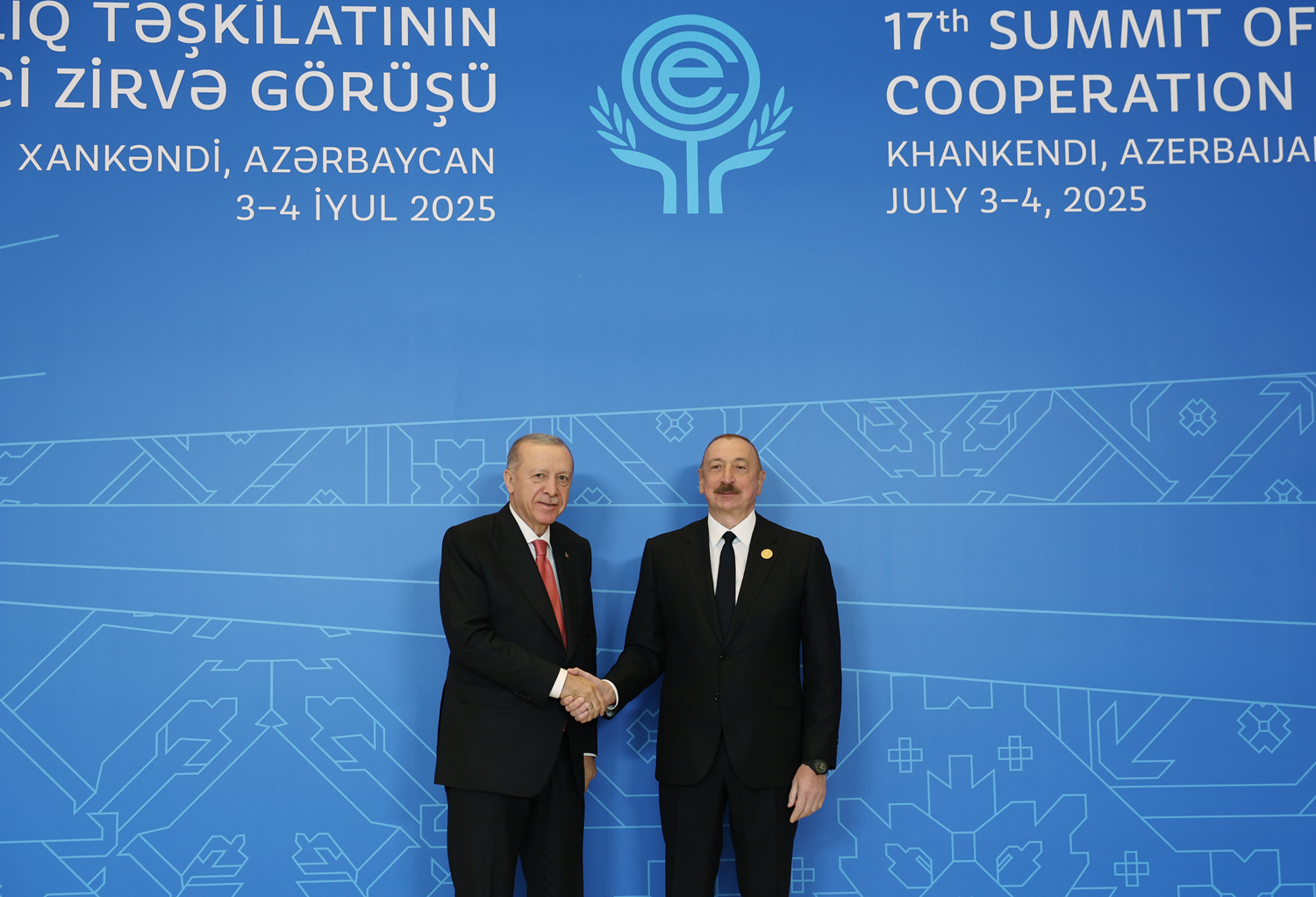 Cumhurbaşkanı Erdoğan, Ekonomik İşbirliği Teşkilatı 17. Zirvesi'ne katılıyor