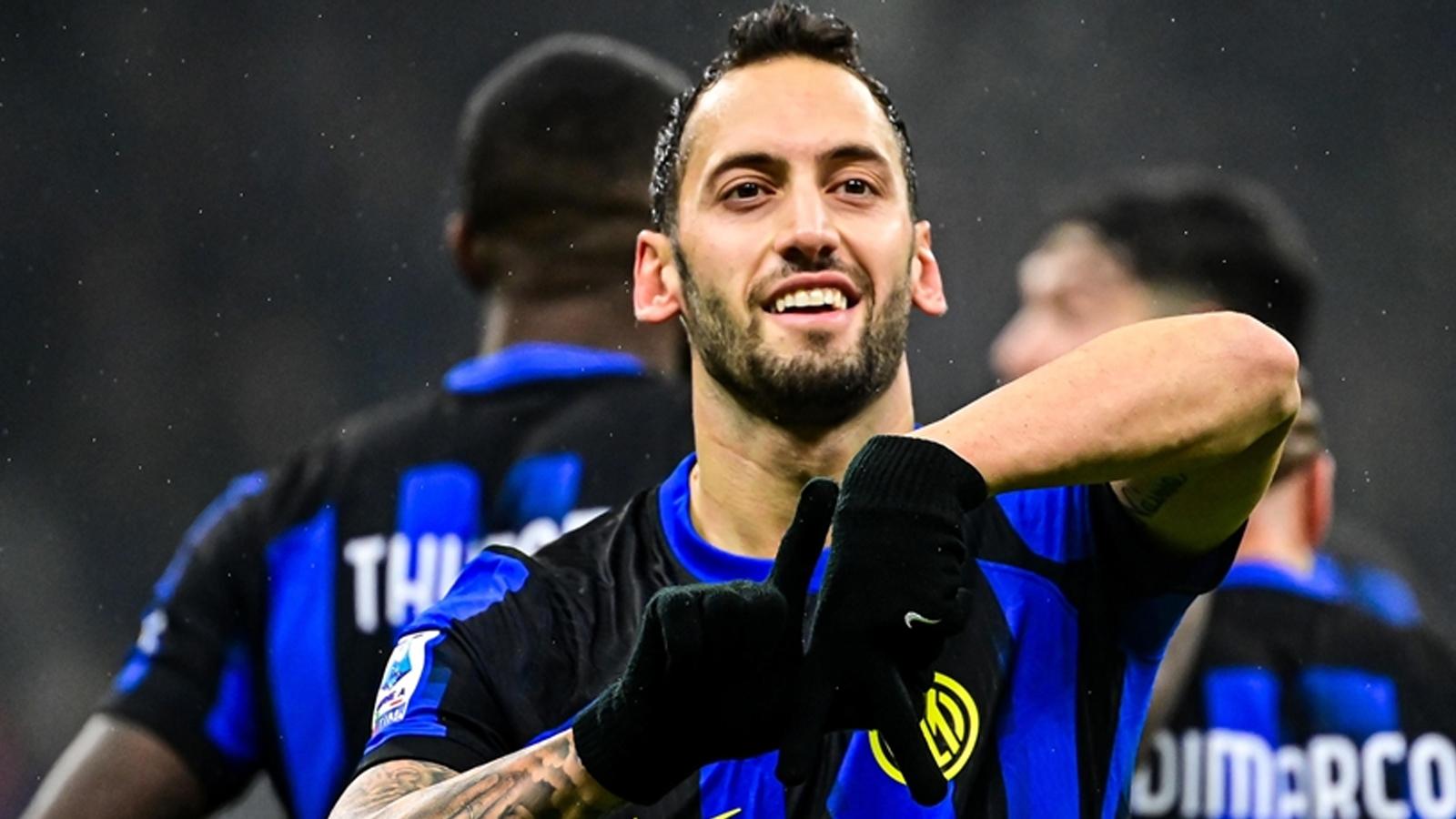 Galatasaray, Hakan Çalhanoğlu için Inter ile görüşmelere başladı