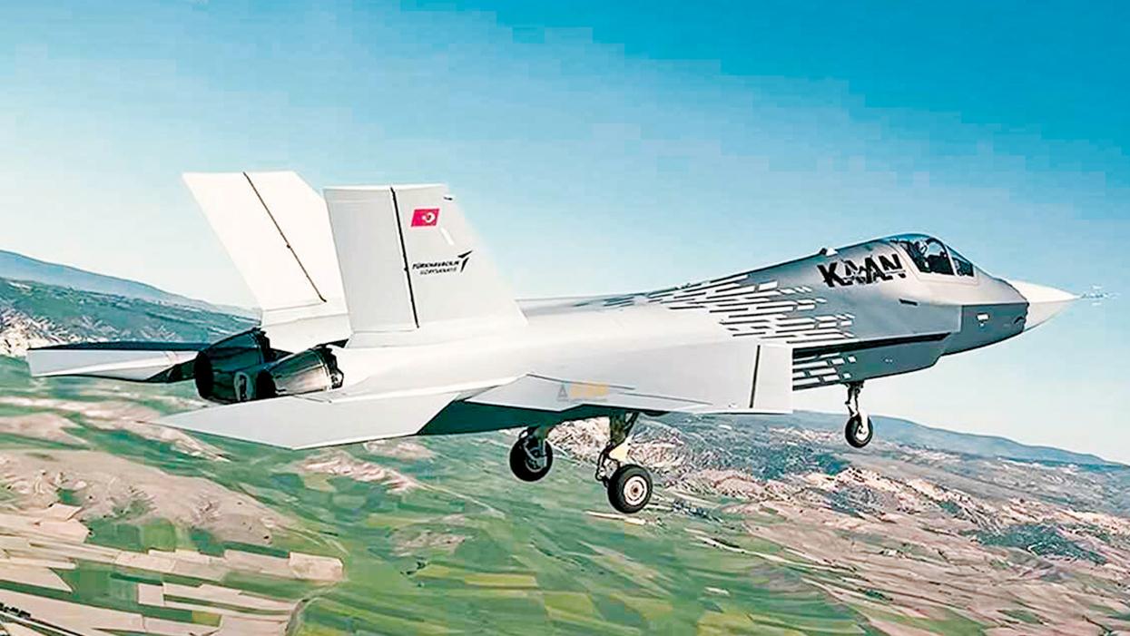 Türkiye'nin milli muharip uçağı KAAN'a uluslararası ilgi artıyor