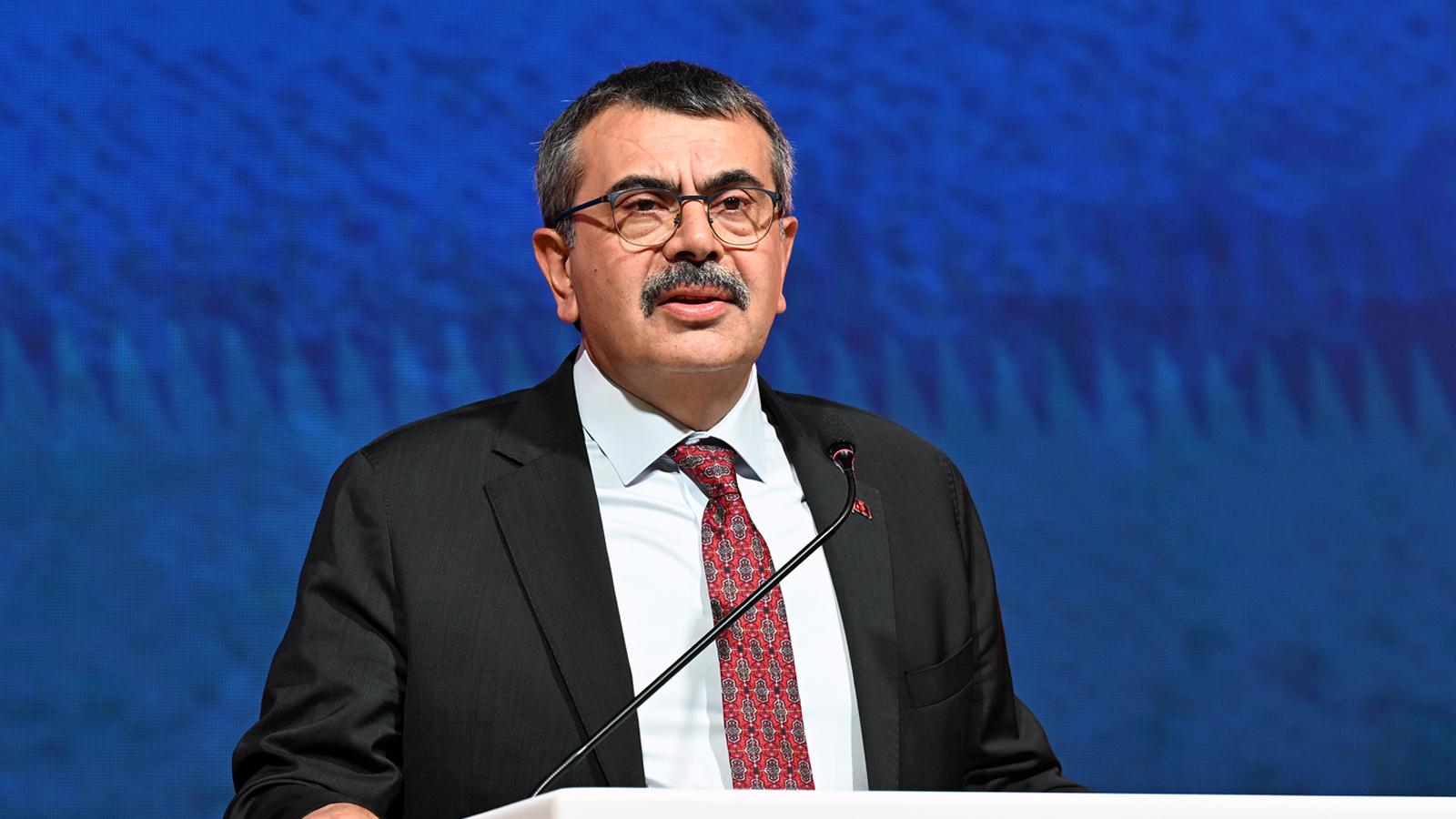Bakan Tekin'den zorunlu eğitim açıklaması: Talep olursa değerlendiririz