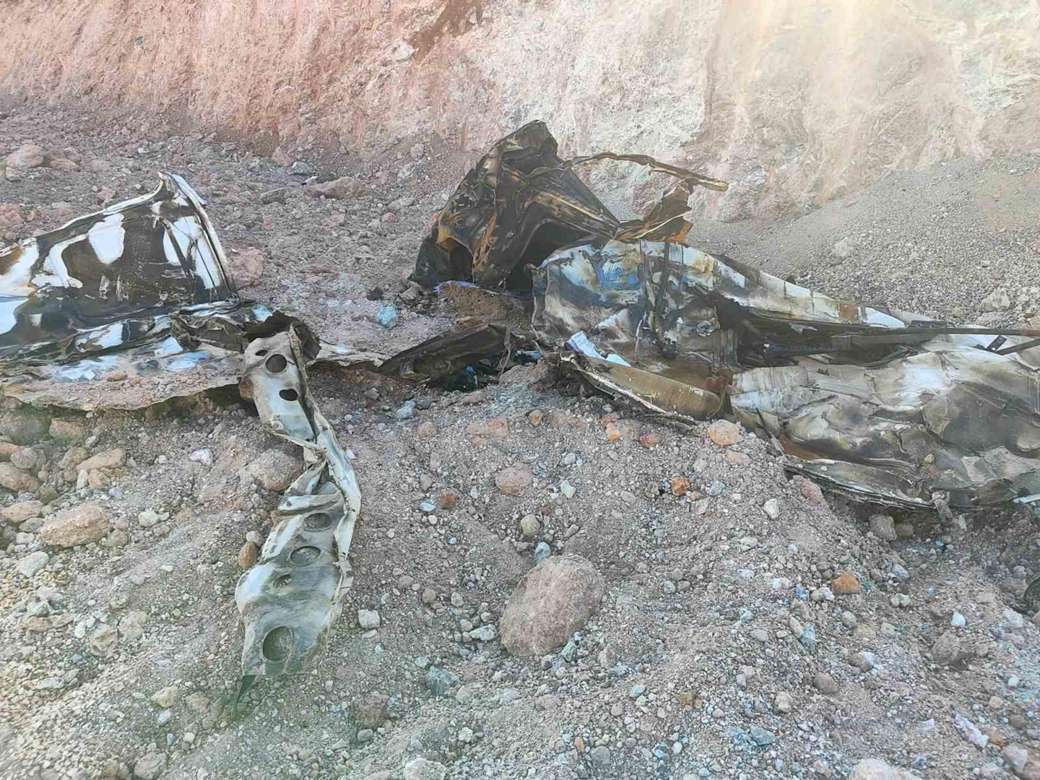 Hatay'da tır kontrolden çıkıp alev aldı: Baba ve oğlu yanarak can verdi