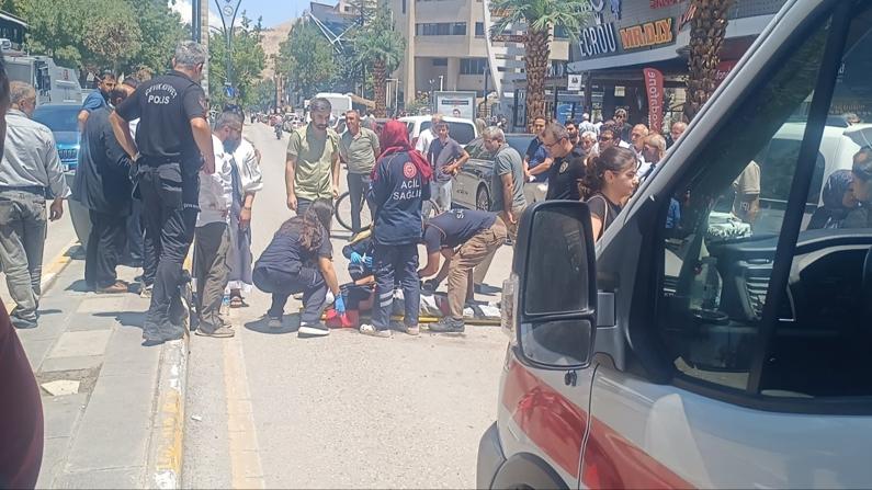Yolda karşıya geçerken scooter çarptı, 14 yaşındaki çocuk yaralandı