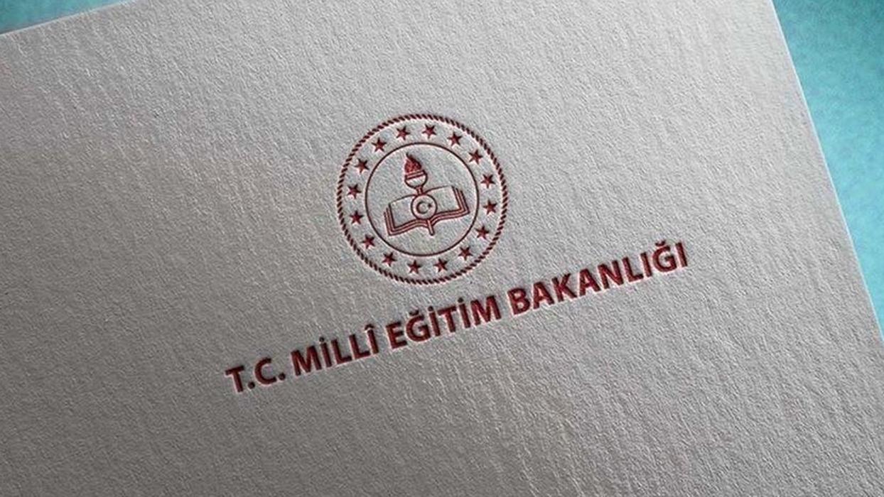 Öğretmen-veli iletişimi için iki yeni mesajlaşma servisi devreye alınacak!