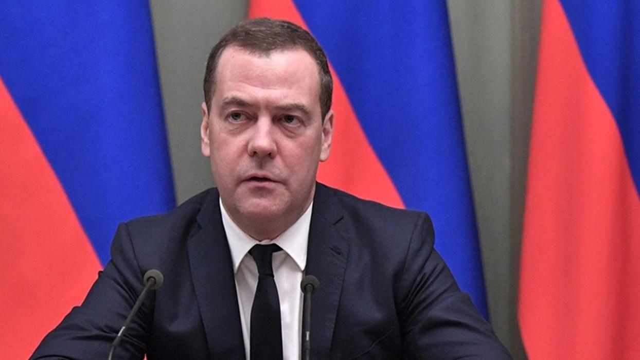Dmitriy Medvedev: Batılı ülkelerin saldırısına karşı karşılık vermeye hazırız