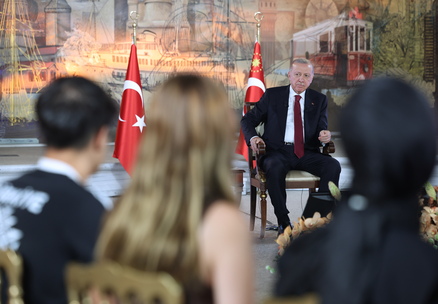 Cumhurbaşkanı Erdoğan: Gençlerimizi tütünden uzak tutmaya gayret ediyoruz