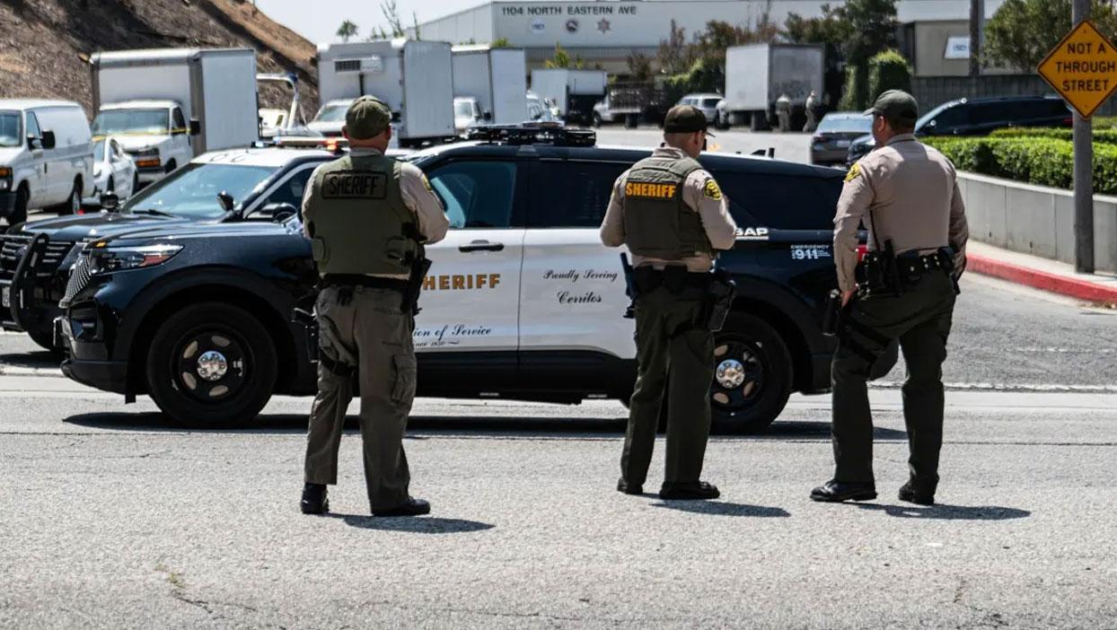 Los Angeles'ta dehşet anları: Aracıyla kalabalığa daldı