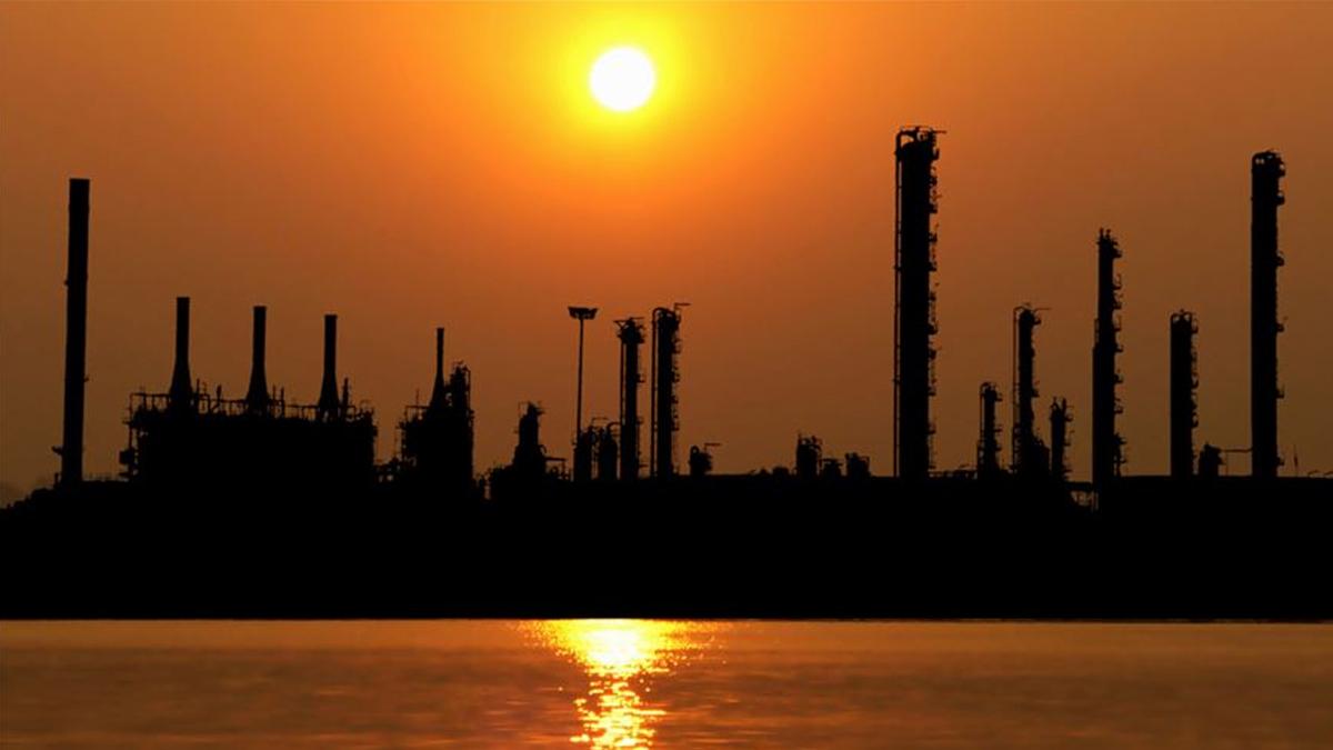 Cezayir enerji sahalarını açtı: 600 milyon dolarlık dev anlaşma