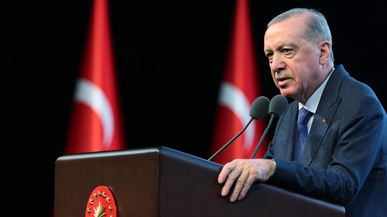 Cumhurbaşkanı Erdoğan "LGS" iddialarına ilişkin konuştu! "12-13 yaşındaki masum yavruların emeklerine kara çalınıyor"