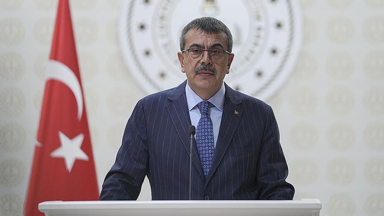 LGS'de şaibe iddiaları... Bakan Tekin'den "sınav güvenliği" açıklaması