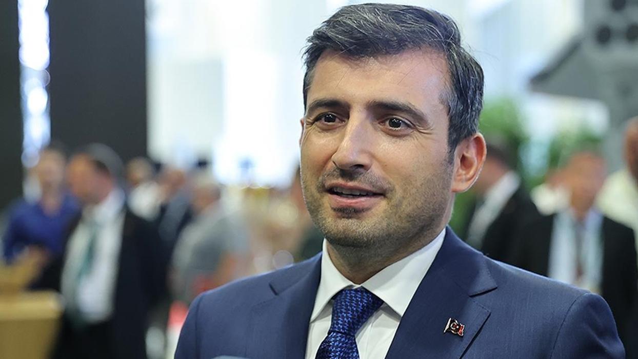 IDEF, 17. kez kapılarını açtı! Selçuk Bayraktar, 24 TV'ye konuştu: Türkiye'nin savunma sanayi anlamında çok büyük bir ivmesi var