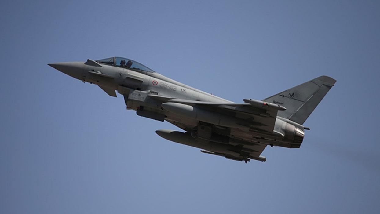İsrailli muhalif lider, Türkiye'nin Eurofighter savaş uçağı almasının engellenmesini istedi