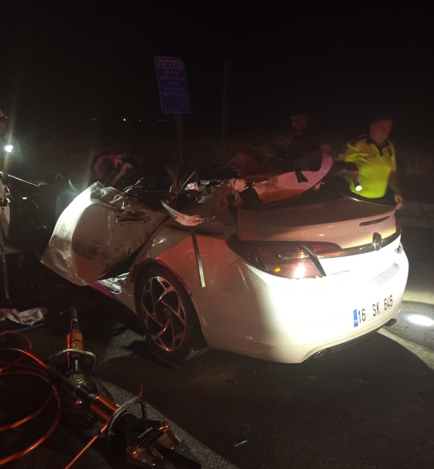 Bursa'da trafik kazasında aynı aileden 3 kişi öldü, 1 kişi yaralandı